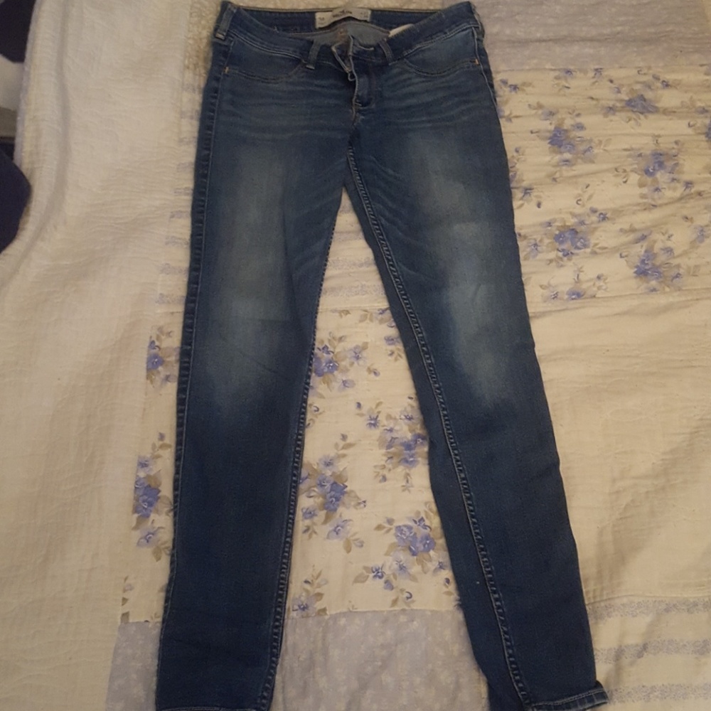 Hollister low rise Jean leggings